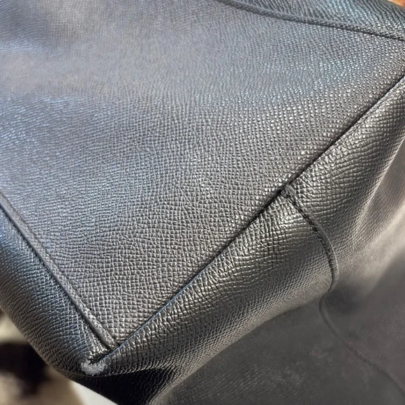 Coach City Black Leather Tote - Picture 10 of 10